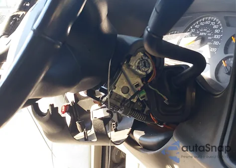 2004 Chevrolet Tahoe Lt из США, поврежденный, VIN 1GNEK13T64J243184